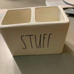 Rae Dunn stuff container